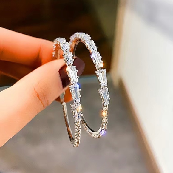 🔥925 Sterling Silver White Sapphire Hoop Earrings - Picture 7 of 15